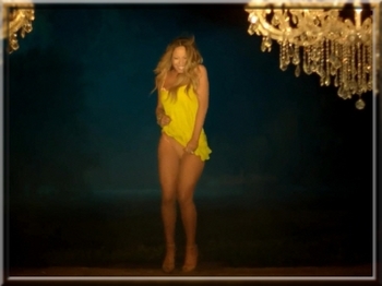 Mariah Carey - #Beautiful ft. Miguel.mp4_20130526_181813.085.jpg